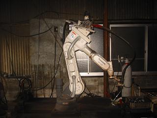CO2溶接ロボット